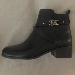 MK boots, size 8 1/2, black leather